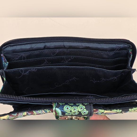 Vera Bradley Turn Lock Wallet in the "Rhythm and Blues" pattern CC & ID slots. - Picture 6 of 7